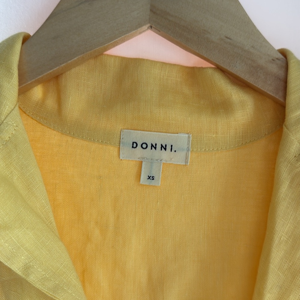 Donni Yellow Linen Button Up - image 2